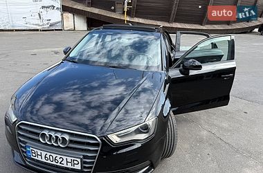 Седан Audi A3 2015 в Одессе
