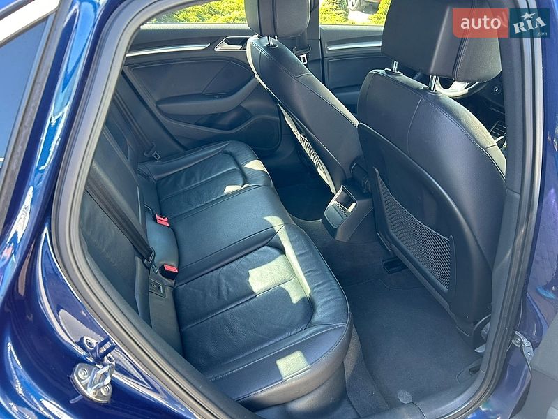 Седан Audi A3 2014 в Киеве