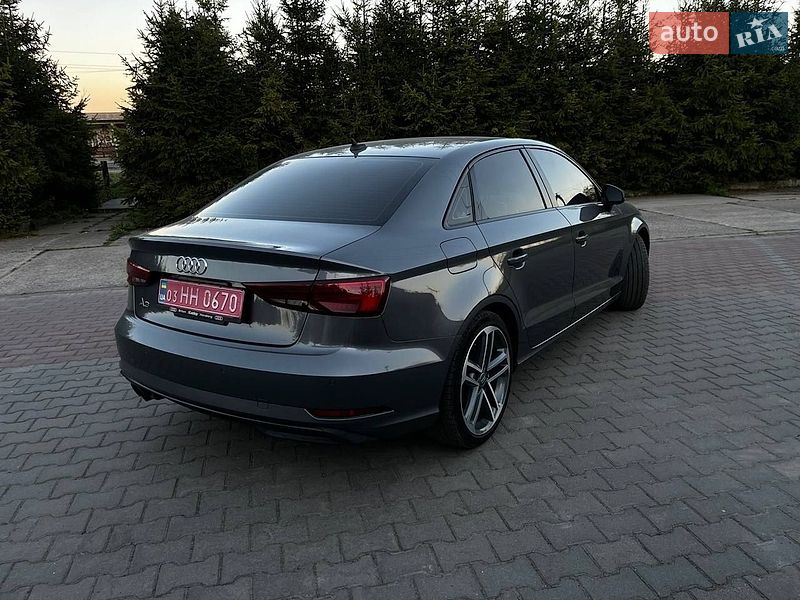 Седан Audi A3 2020 в Шепетівці
