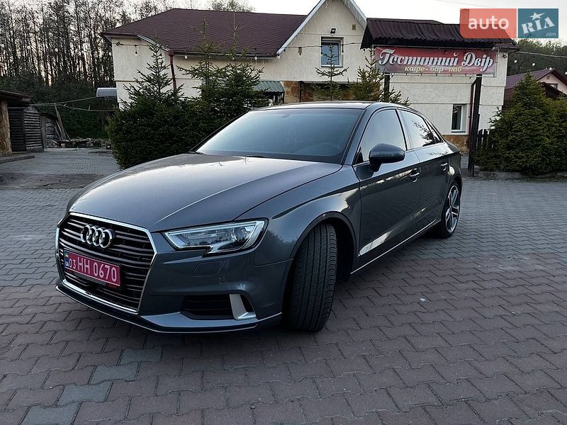 Седан Audi A3 2020 в Шепетівці