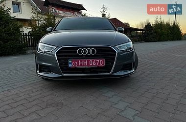 Седан Audi A3 2020 в Шепетівці