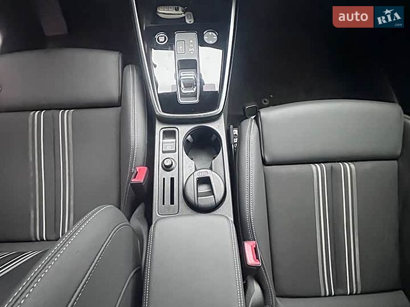 Седан Audi A3 2022 в Киеве