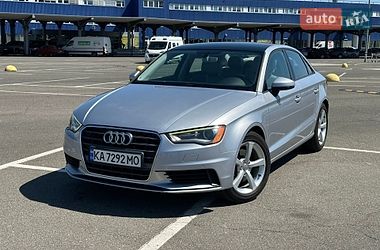 Седан Audi A3 2016 в Киеве