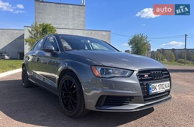 Седан Audi A3 2014 в Рівному