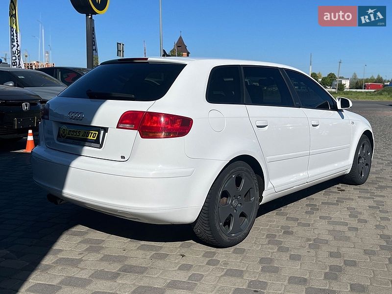 Хетчбек Audi A3 2008 в Мукачевому