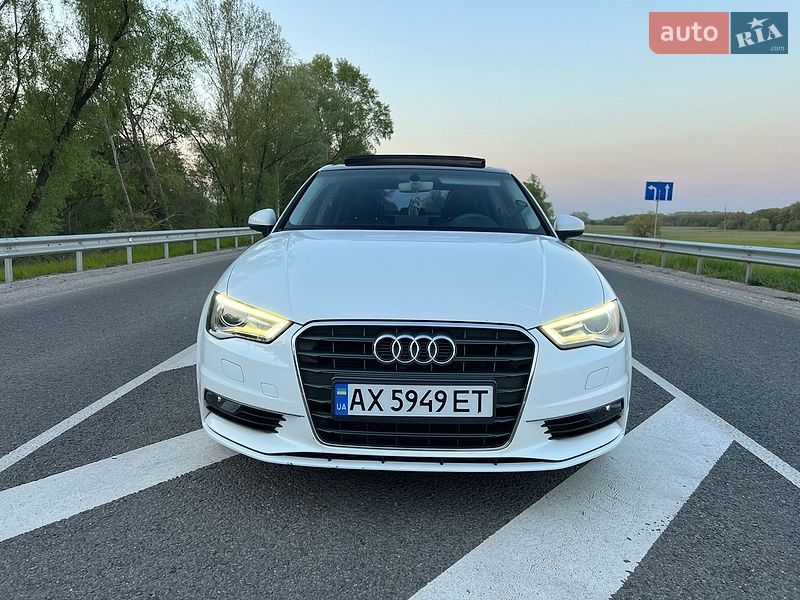 Седан Audi A3 2015 в Балаклее