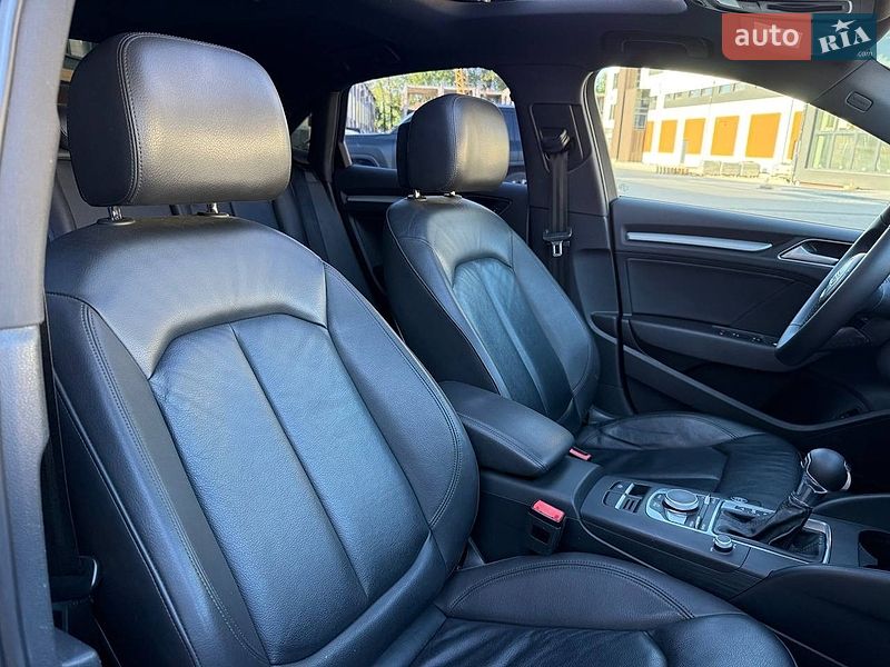 Седан Audi A3 2016 в Коломиї