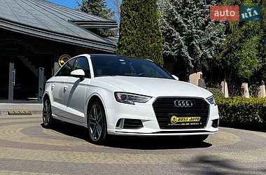 Седан Audi A3 2018 в Львове