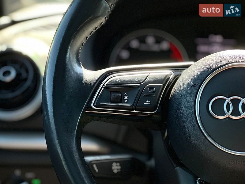 Седан Audi A3 2018 в Львове