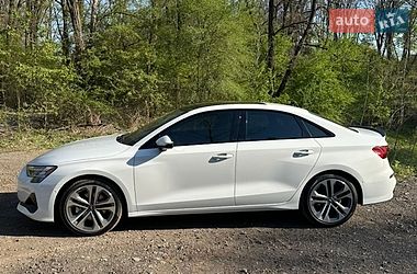 Седан Audi A3 2024 в Киеве
