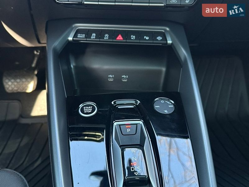 Седан Audi A3 2024 в Киеве