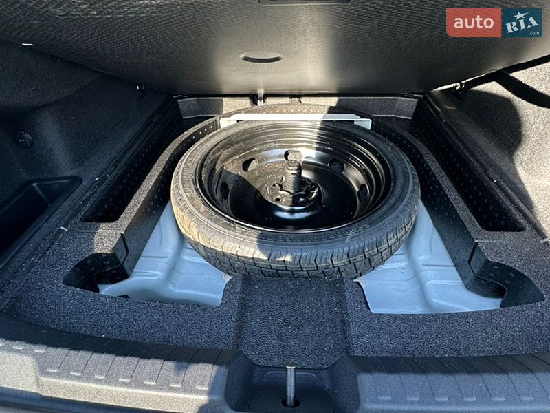 Седан Audi A3 2024 в Киеве