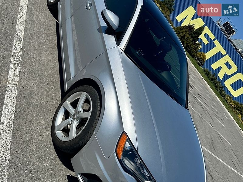 Седан Audi A3 2015 в Дніпрі