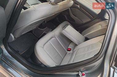 Седан Audi A3 2018 в Виннице