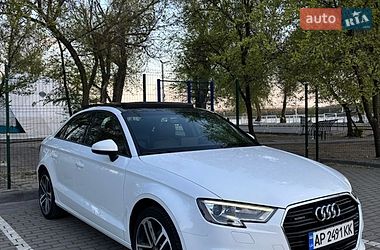 Седан Audi A3 2017 в Запоріжжі