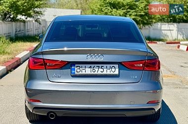 Седан Audi A3 2015 в Одессе