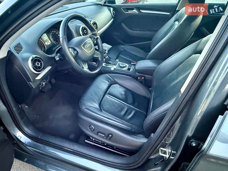 Седан Audi A3 2015 в Одессе