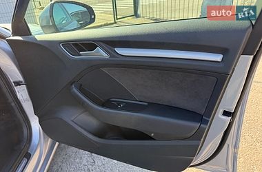 Хетчбек Audi A3 2016 в Києві
