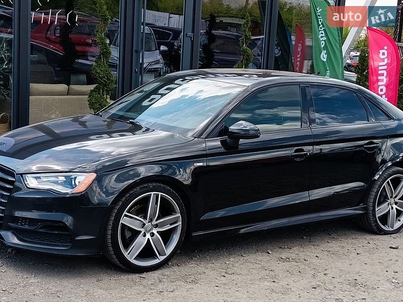 Седан Audi A3 2015 в Луцьку