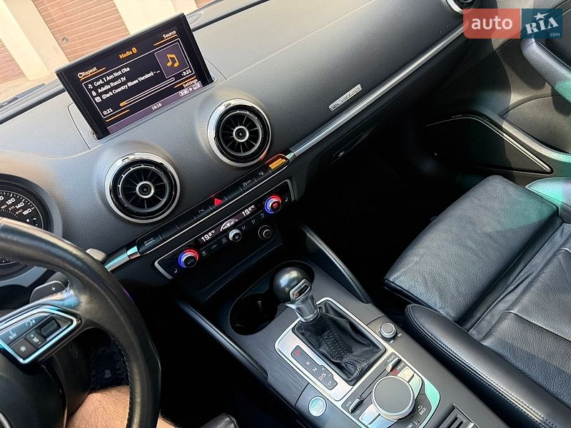 Седан Audi A3 2014 в Днепре
