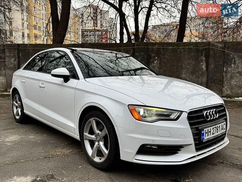 Седан Audi A3 2015 в Одессе