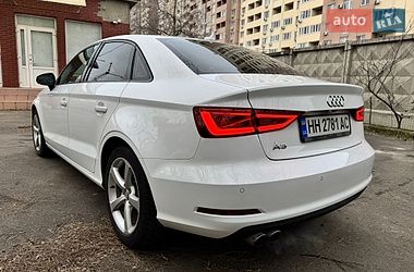 Седан Audi A3 2015 в Одессе