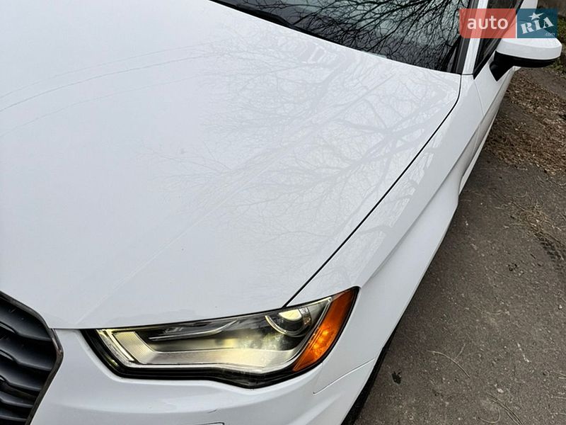 Седан Audi A3 2015 в Одессе