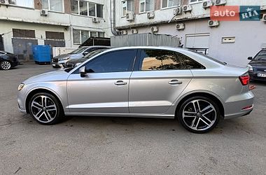 Седан Audi A3 2020 в Киеве