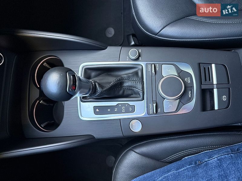 Седан Audi A3 2020 в Киеве
