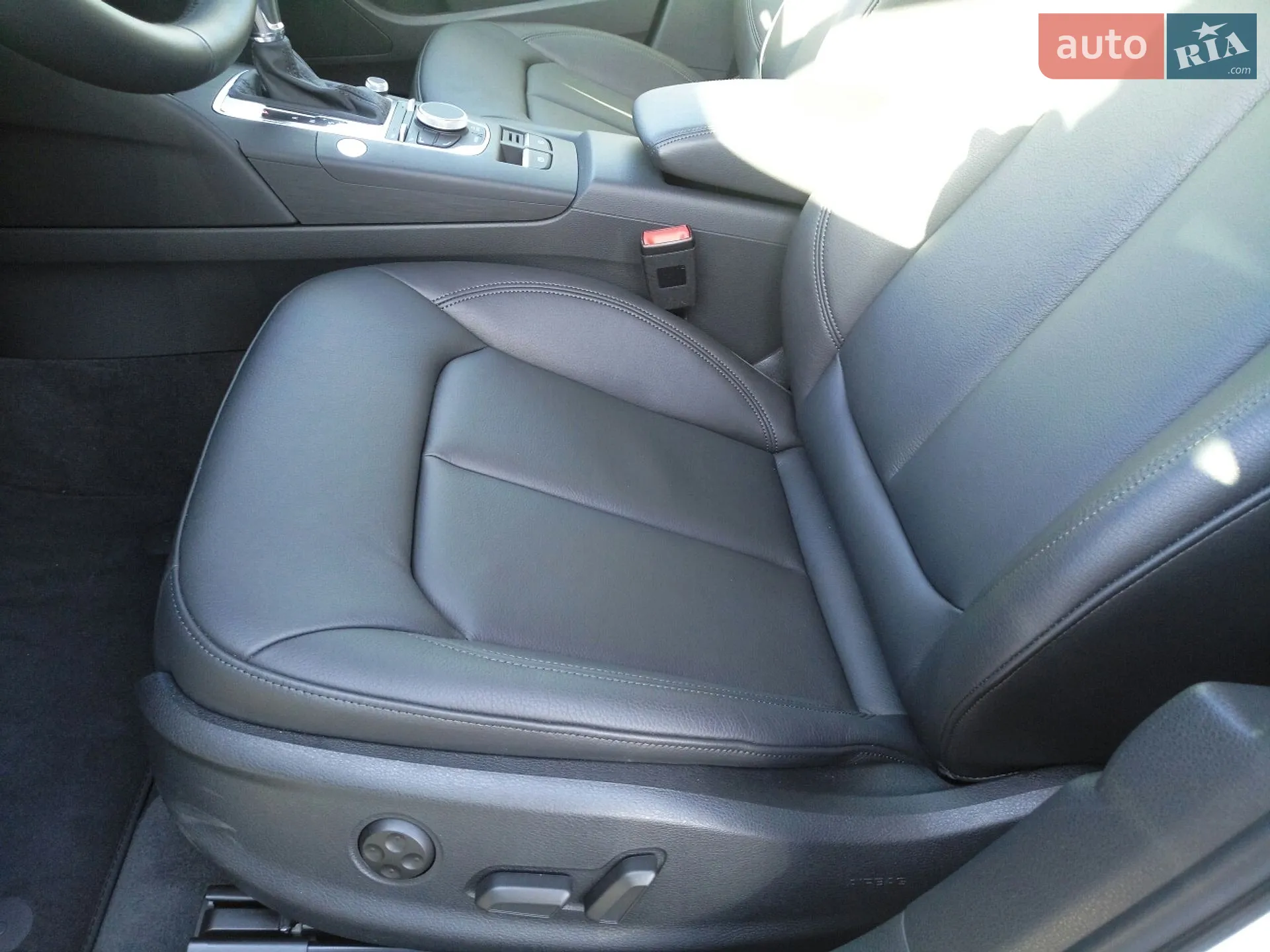 2016 Audi A3 - мініатюра 2