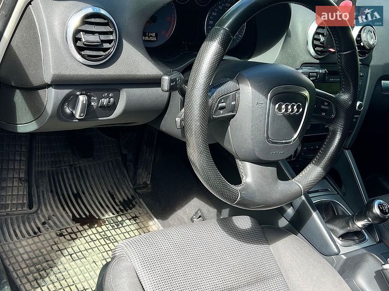 Хетчбек Audi A3 2011 в Луцьку