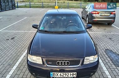 Хэтчбек Audi A3 2001 в Славуте