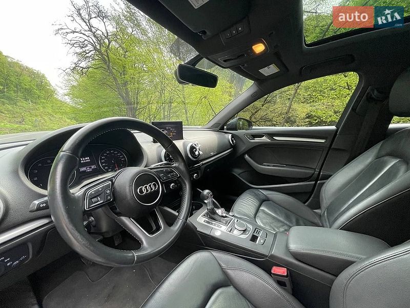 Седан Audi A3 2017 в Хмельницком