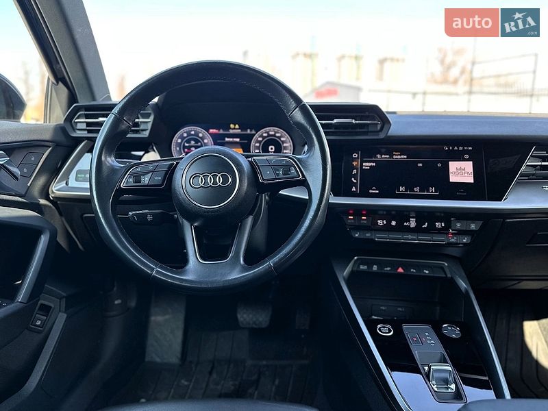 Хэтчбек Audi A3 2021 в Киеве
