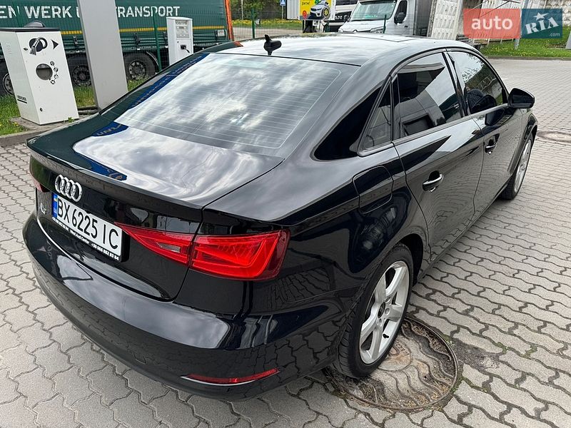 Седан Audi A3 2014 в Хмельницком