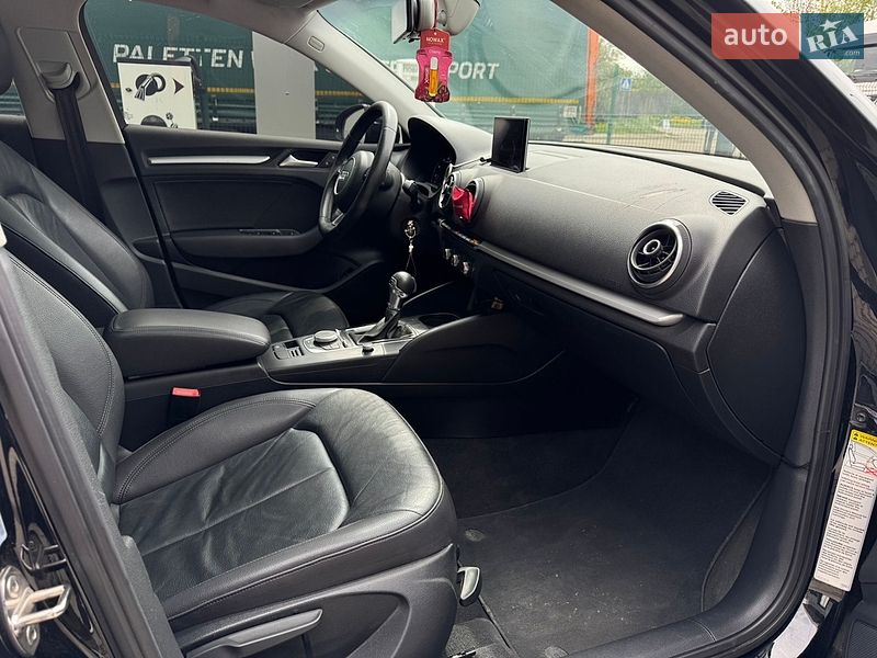 Седан Audi A3 2014 в Хмельницком
