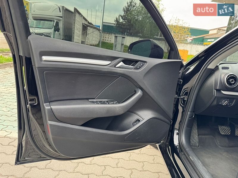 Седан Audi A3 2014 в Хмельницком