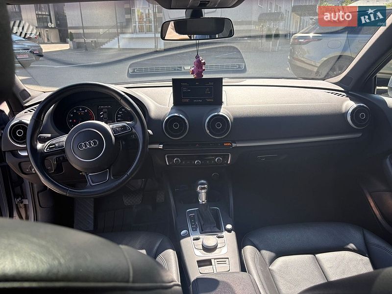 Седан Audi A3 2015 в Киеве