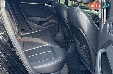 Седан Audi A3 2016 в Киеве