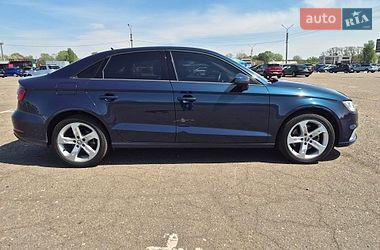 Седан Audi A3 2017 в Киеве