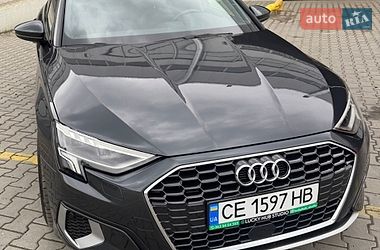 Седан Audi A3 2022 в Чернівцях