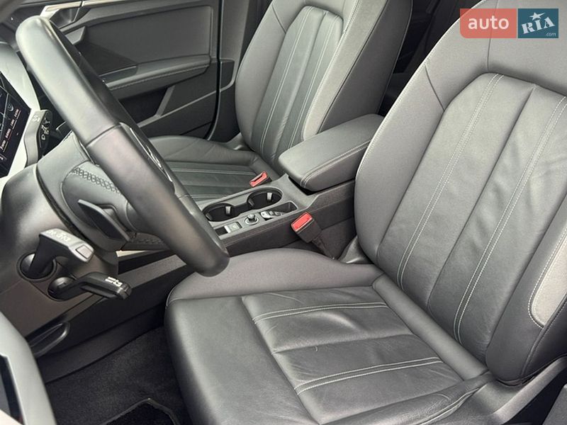 Седан Audi A3 2022 в Чернівцях