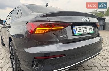Седан Audi A3 2022 в Чернівцях