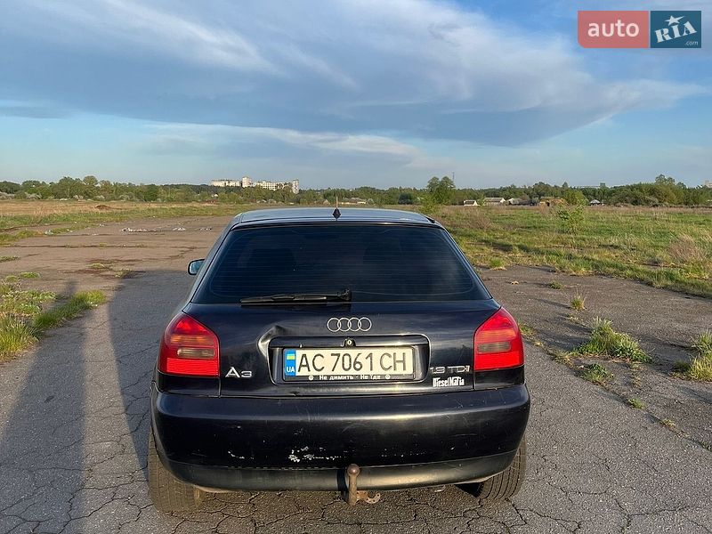 Хетчбек Audi A3 2000 в Кролевці