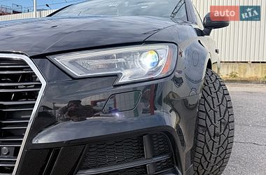 Седан Audi A3 2017 в Сваляве