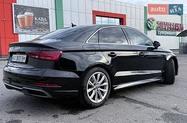 Седан Audi A3 2017 в Сваляве
