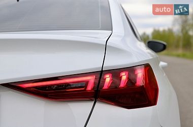 Седан Audi A3 2021 в Трускавці
