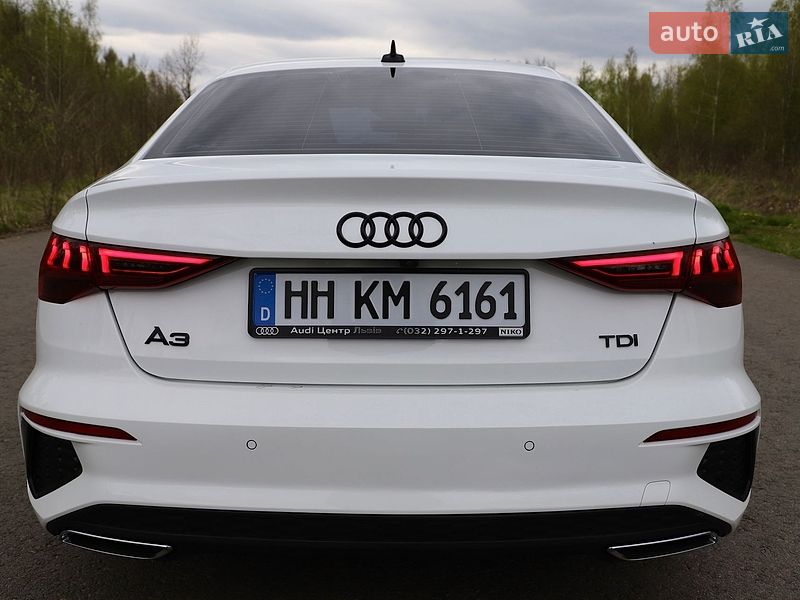 Седан Audi A3 2021 в Трускавці