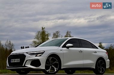 Седан Audi A3 2021 в Трускавці