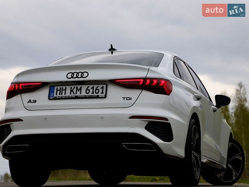 Седан Audi A3 2021 в Трускавці